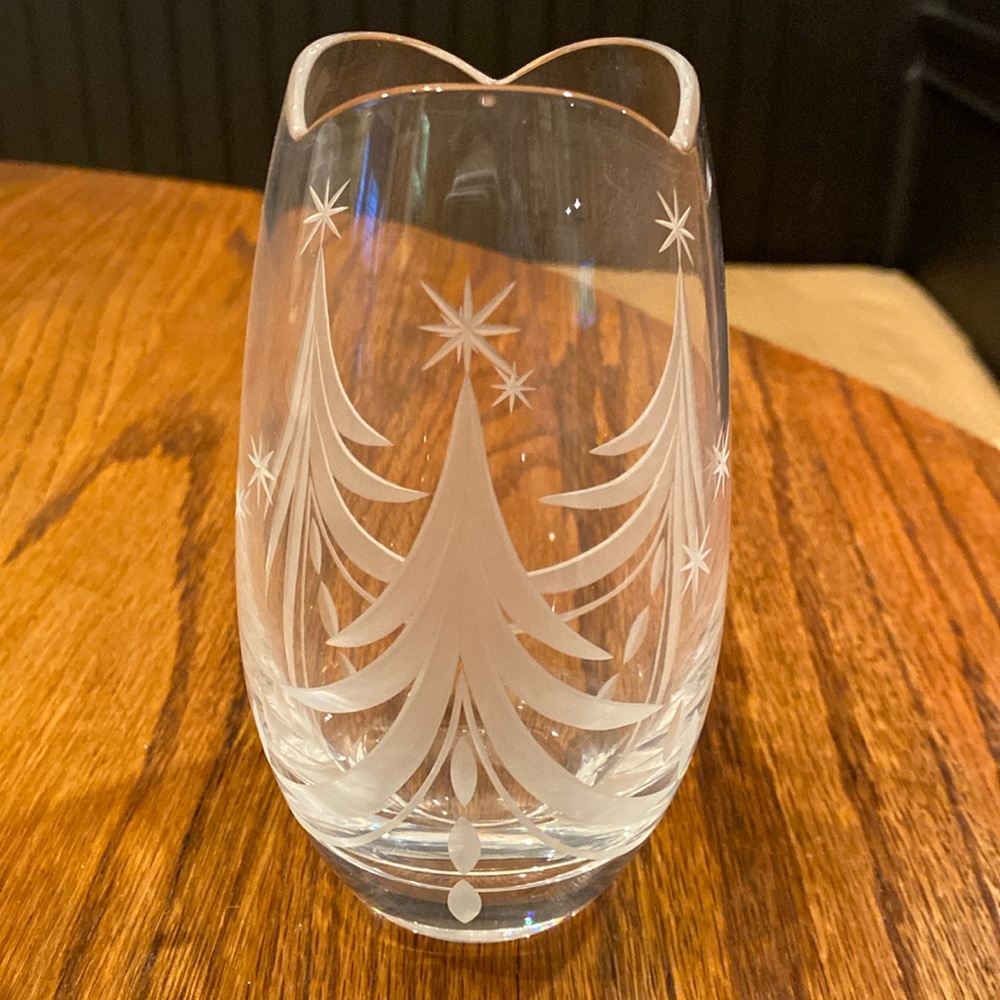 NEW LISTING! Vintage Mikasa Bud Vase. Excellent condition, in original box.